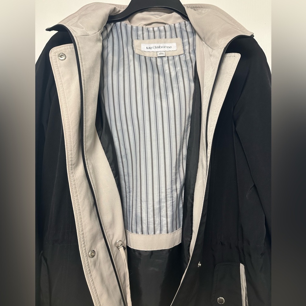 Liz Claiborne Black Rain/Trench Coat Size L - Picture 4 of 4
